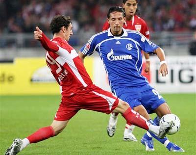 力稳居前六 力稳居前六